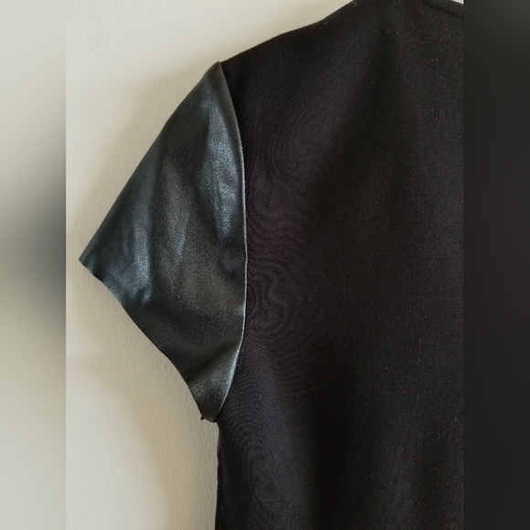 Faux Leather Fitted Tee by Cynthia Steffe - size Small - Picture 9 of 10